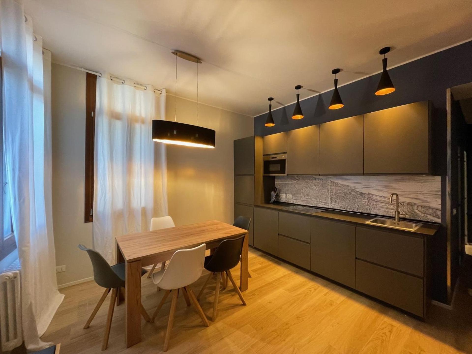 Joy Luxury Suite Barbaria Венеция Екстериор снимка